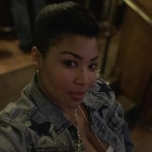 Meet your Posher, Jayjill